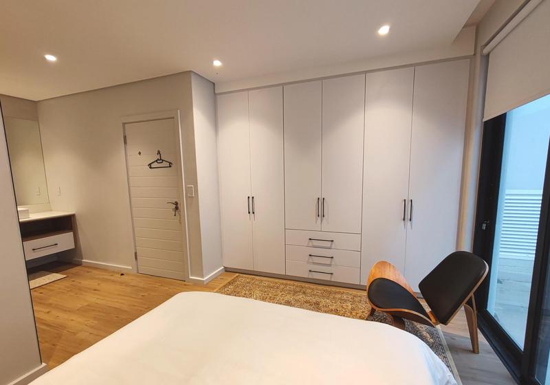 To Let 2 Bedroom Property for Rent in Sea Point Western Cape